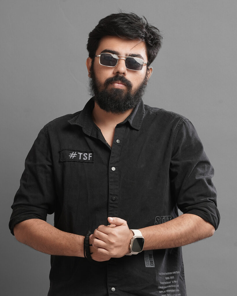 AKSHAY MARU